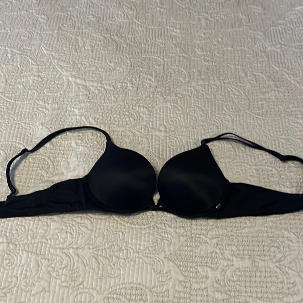 Victoria’s Secret Very Sexy Push-up bra black 34A